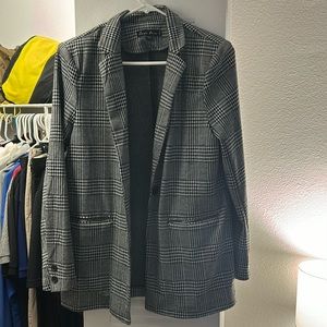 Oversized plaid blazer